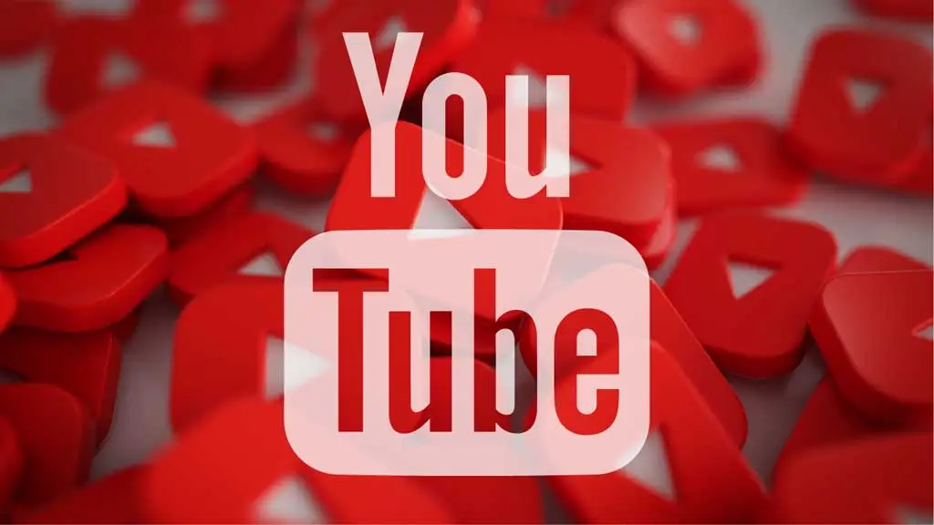 YouTube Studio dashboard with growth statistics